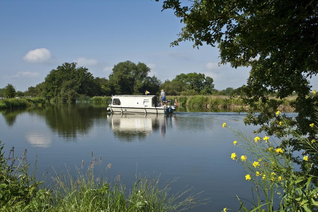 Oxford Riverside Glamping Buitenkant foto