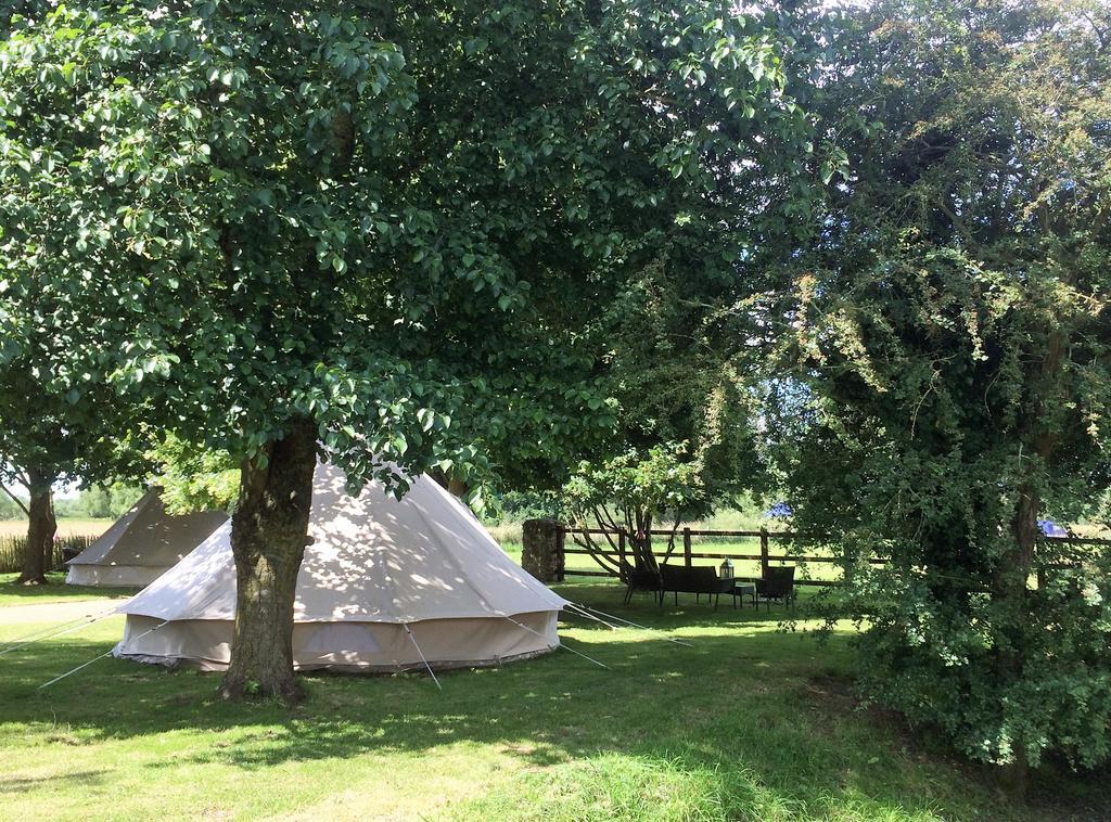 Oxford Riverside Glamping Buitenkant foto