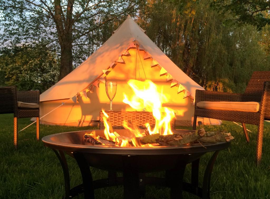 Oxford Riverside Glamping Buitenkant foto